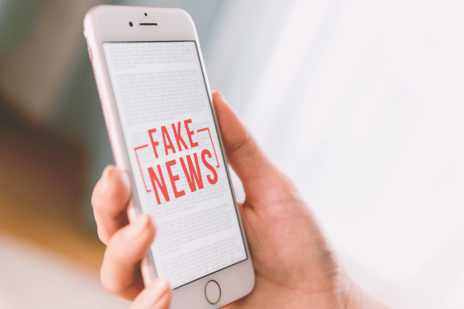 How Blockchain Can Prevent the Spread of Fake News