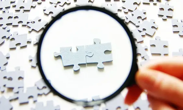 The Re-Identification Of Anonymous People With Big Data