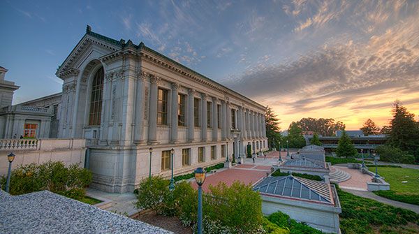 The f(x) = e^x | Academic Research Should Be Freely Available to All